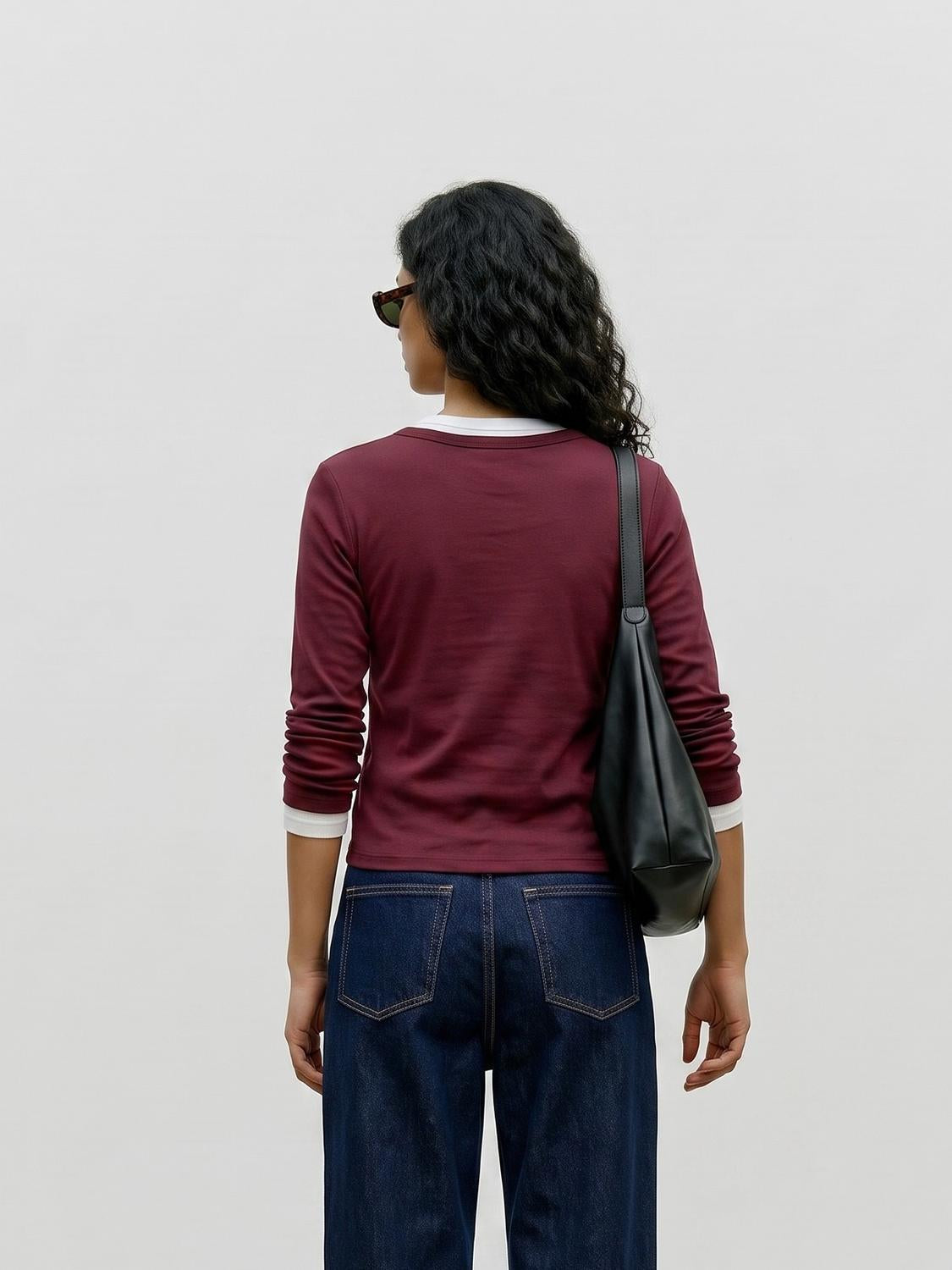model_shot-back